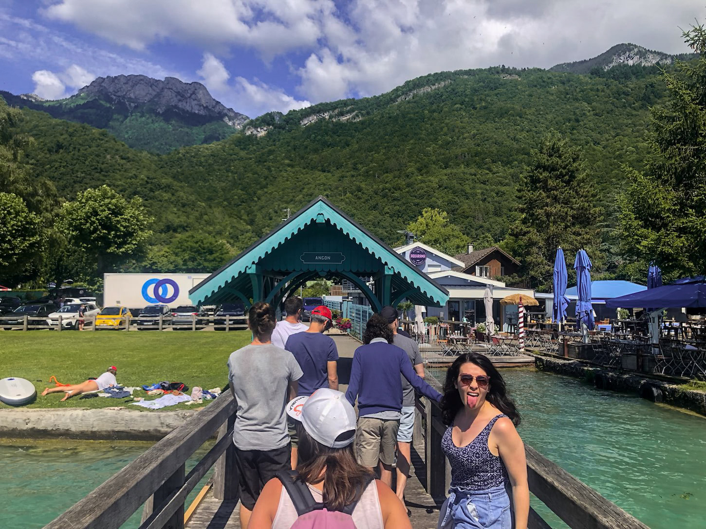 journée teambuilding au lac d'Annecy pour Studio HB agence web à Lyon